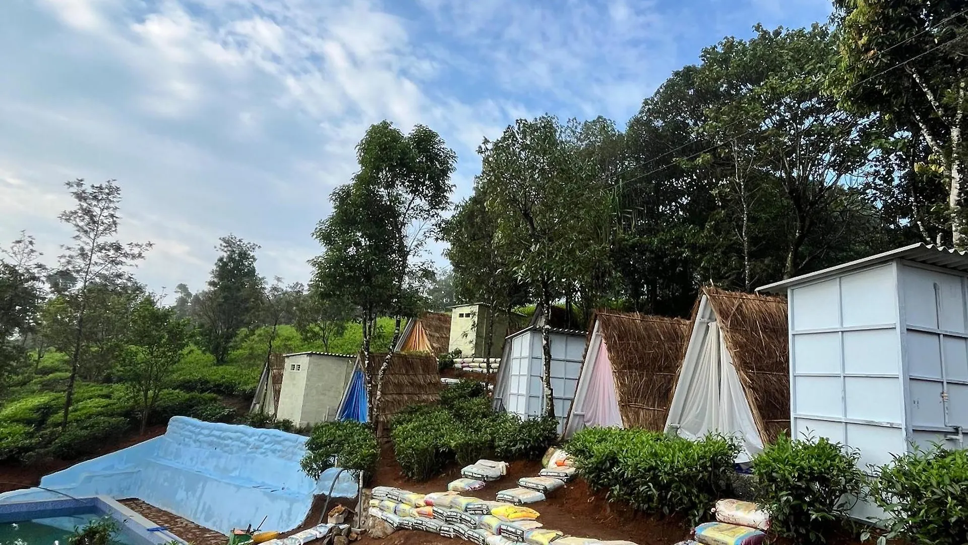 Soon Tents Vagamon Inde
